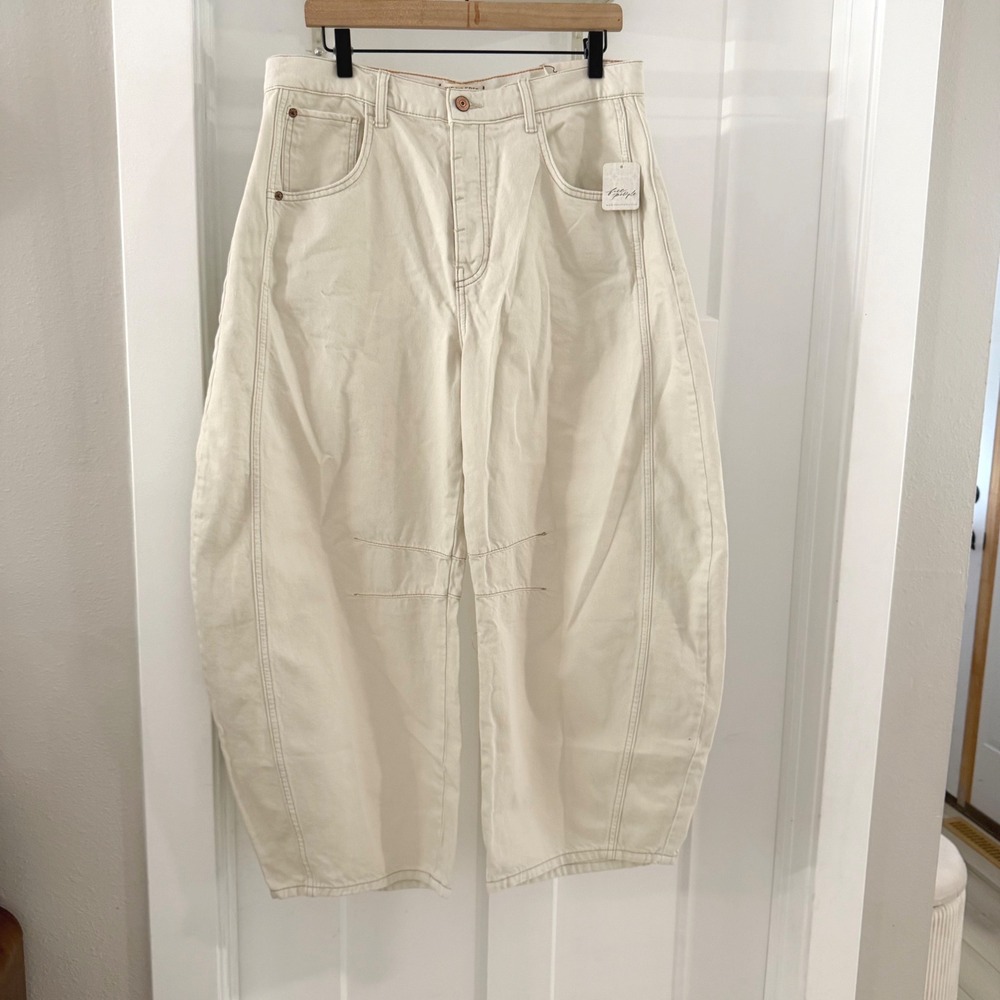 We The Free Free People Good Luck Mid-Rise Barrel Jeans Milk Cream Boho Denim 30